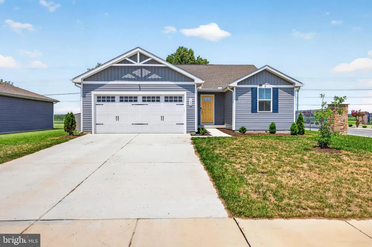 102 Pond View Ln, Seaford, DE 19973 - #1