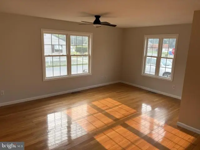 313 S Railroad Ave, Georgetown, DE 19947 - #3