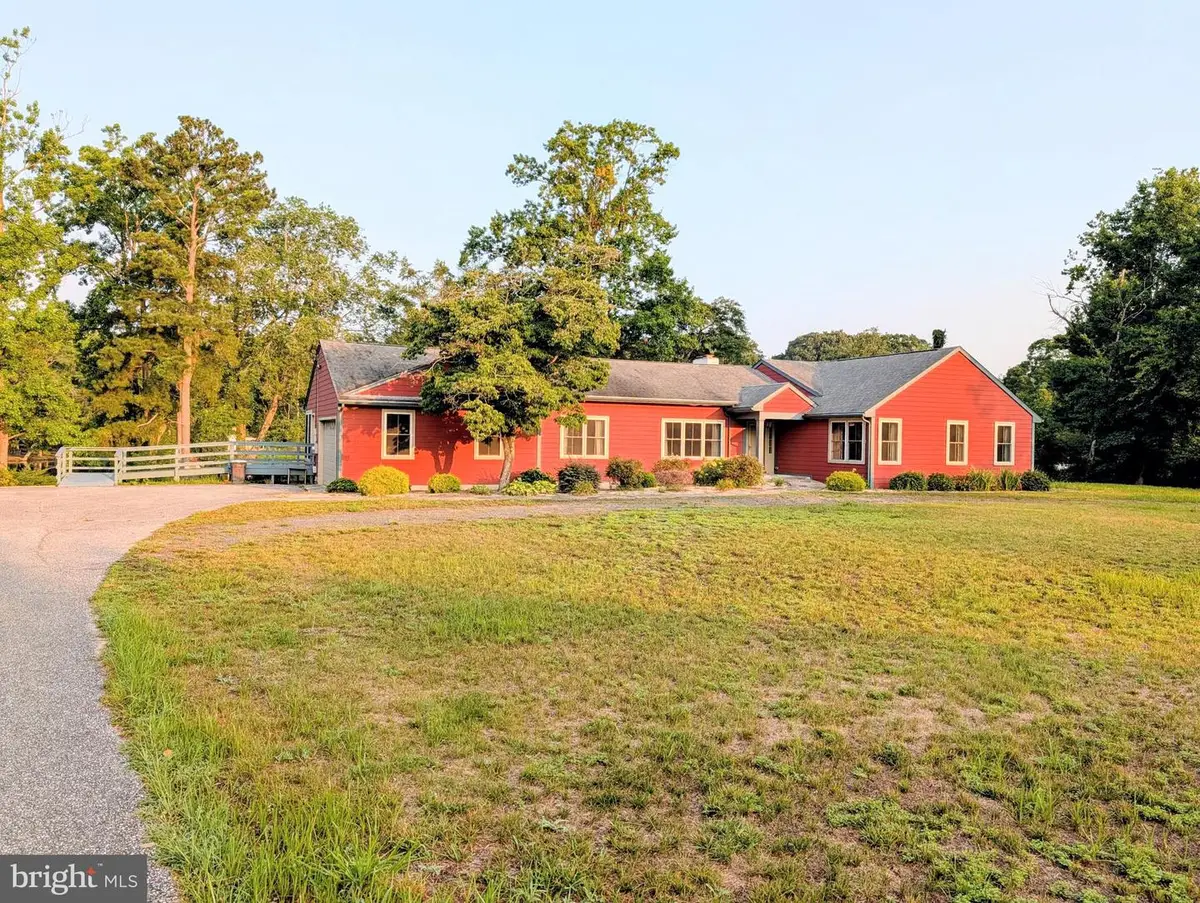 250 Marion Dr, Seaford, DE 19973 - #1