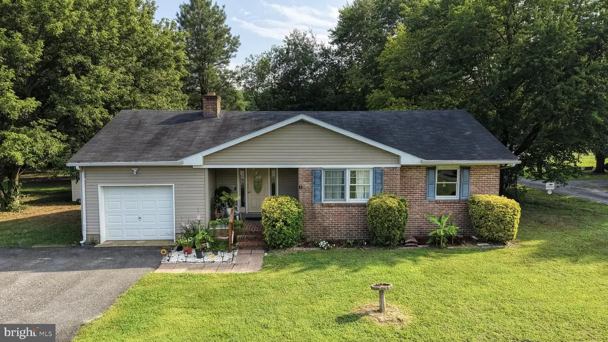 16384 Abbotts Pond Rd, Milford, DE 19963 - #1