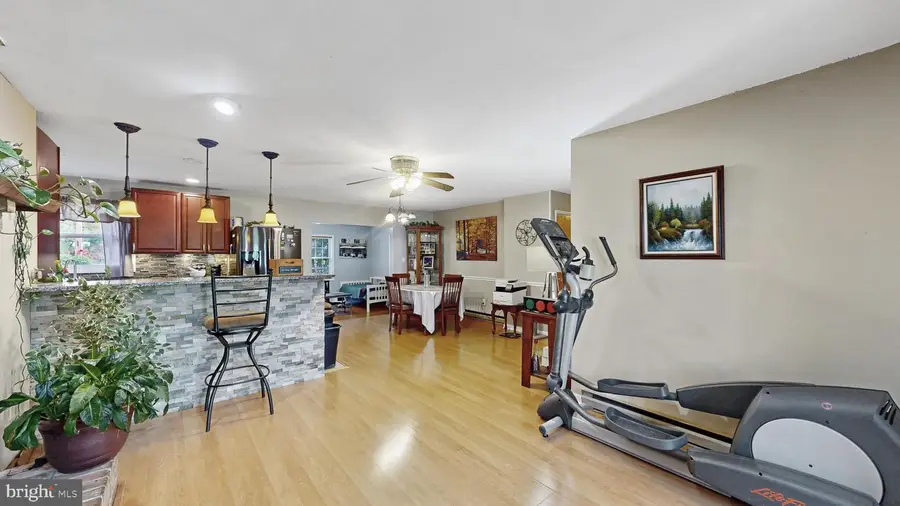16384 Abbotts Pond Rd, Milford, DE 19963 - #3
