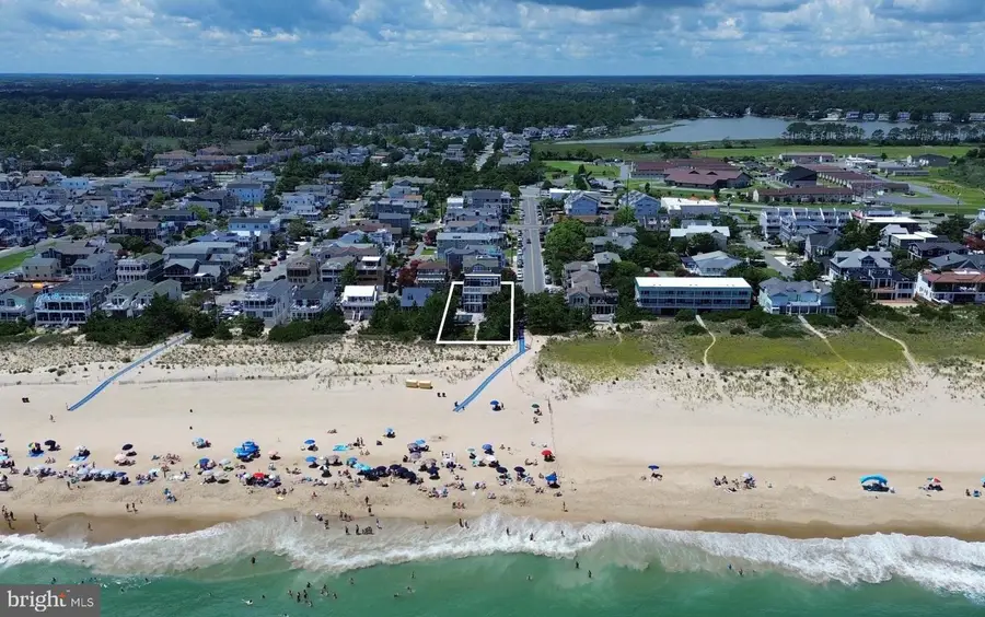 98 Fifth St, Bethany Beach, DE 19930 - #3