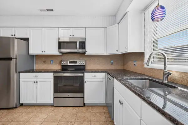 37285 Martin St #25, REHOBOTH BEACH, DE 19971