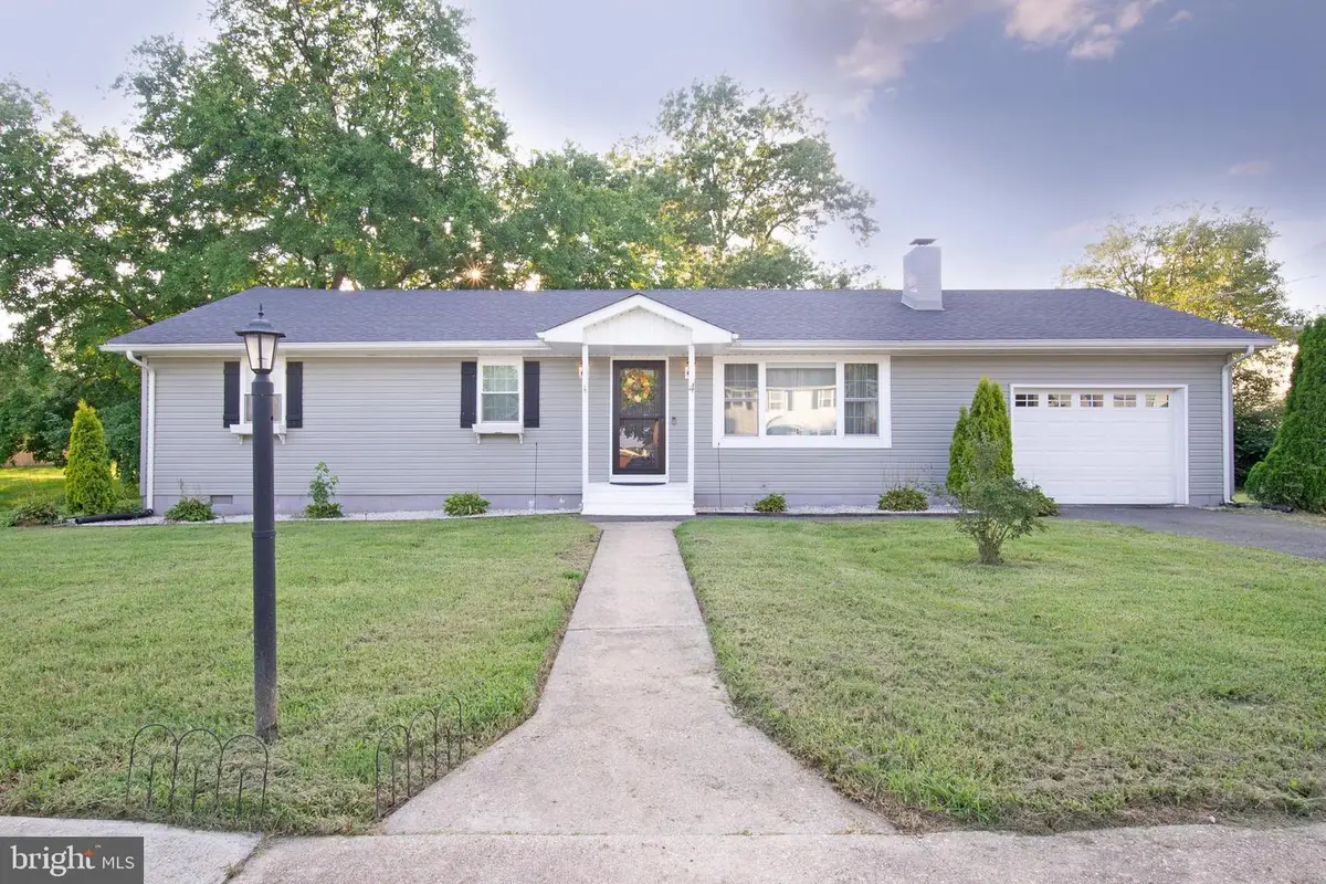 4 S First St, Greenwood, DE 19950 - #1
