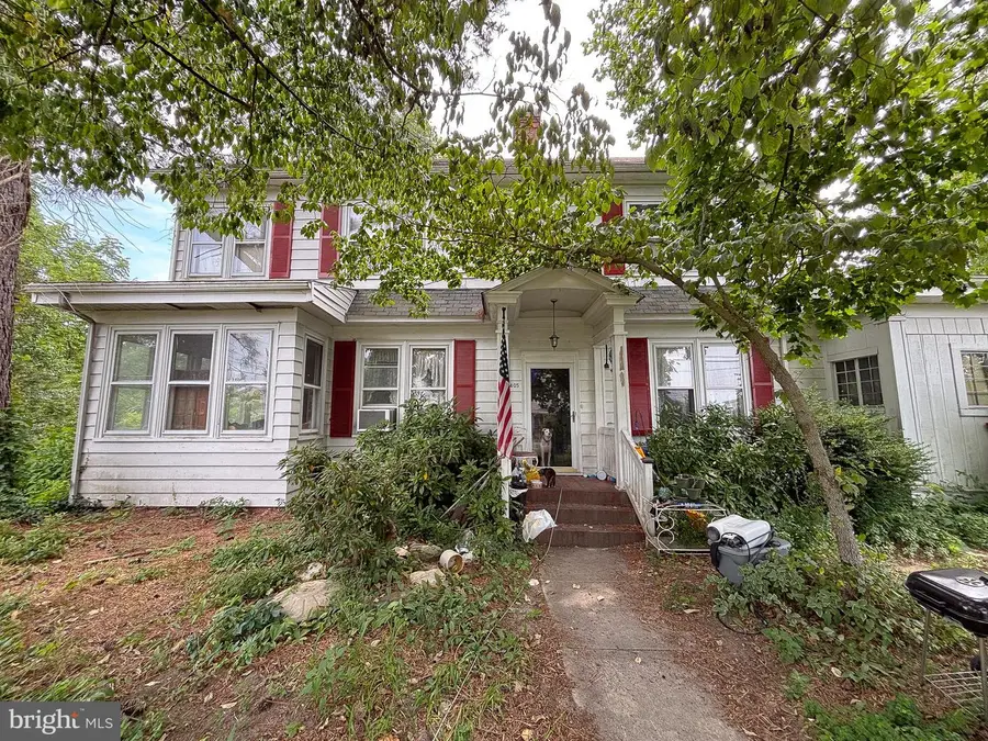 405 + 403 Main St, Ellendale, DE 19941 - #3