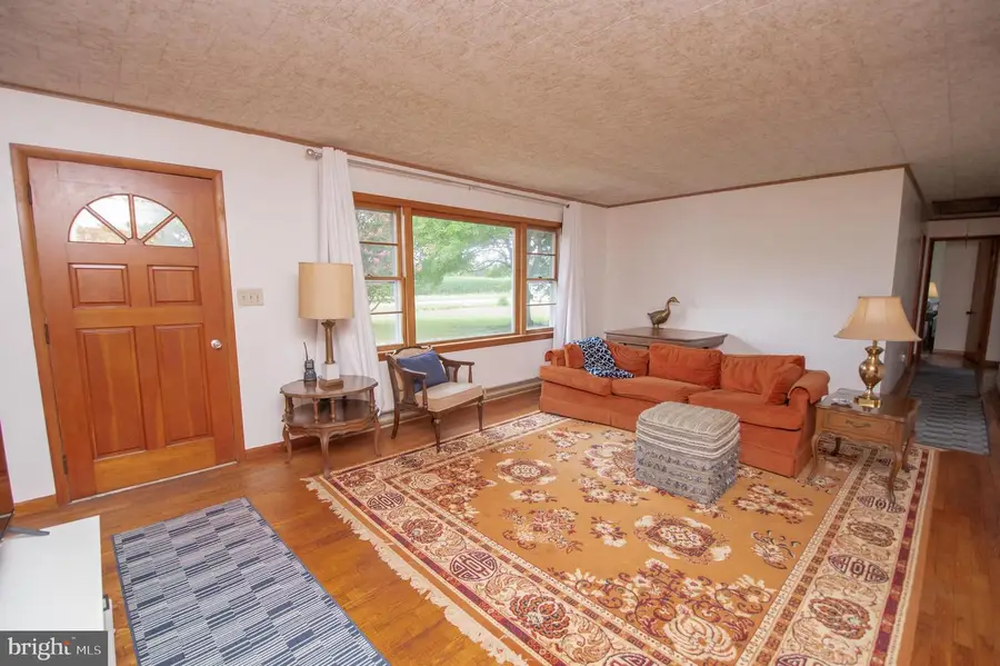 9393 Airport Rd, Seaford, DE 19973 - #3