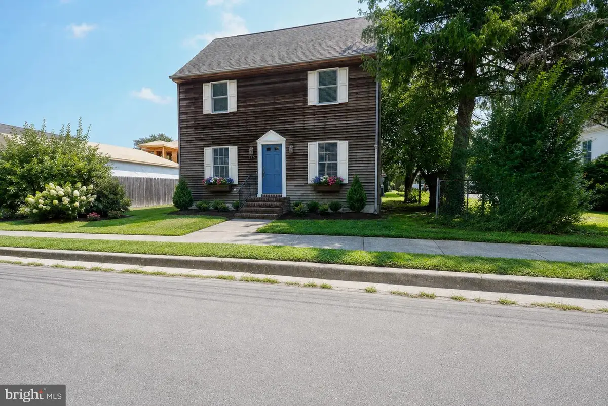315 Park Ave, Lewes, DE 19958 - #1