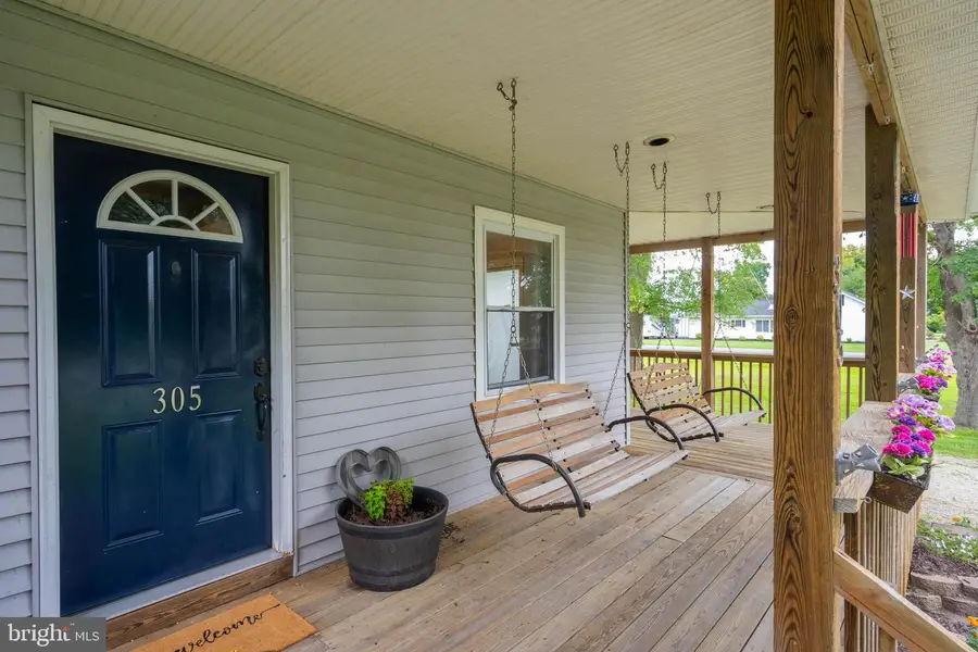 305 Laurel Rd, Millsboro, DE 19966 - #2