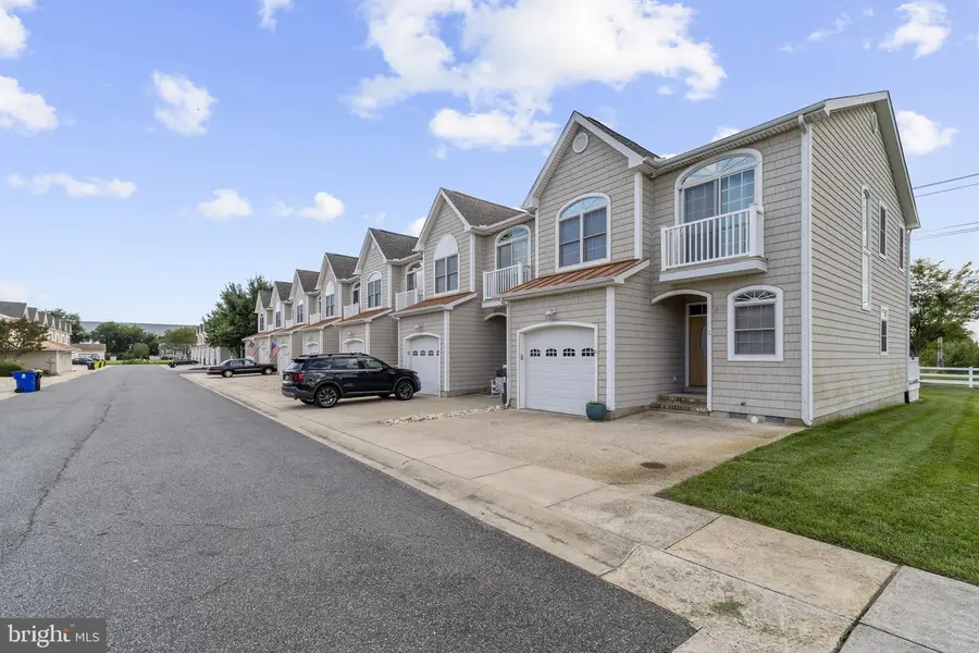 38400 Grand Ave #3g, Ocean View, DE 19970 - #2