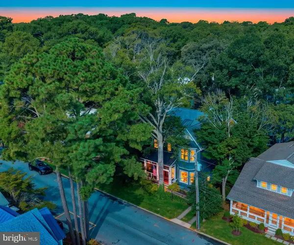 45 Sussex St, REHOBOTH BEACH, DE 19971