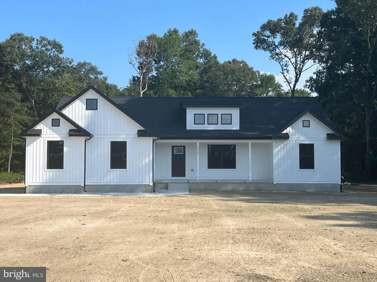 10961 Shawnee Rd, Harrington, DE 19952 - #1