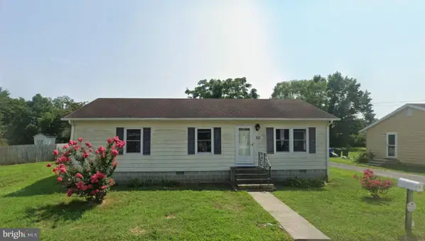 511 W 8th St, LAUREL, DE 19956