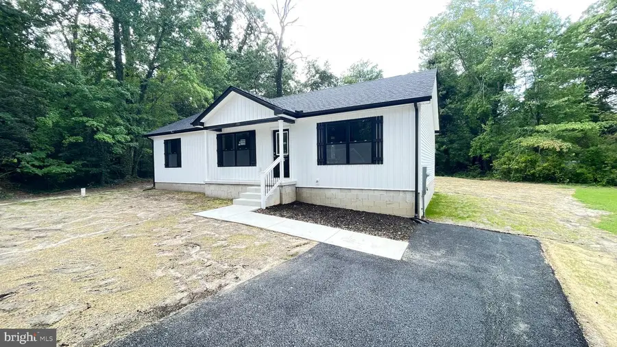 151 W Lake Dr, Milton, DE 19968 - #2