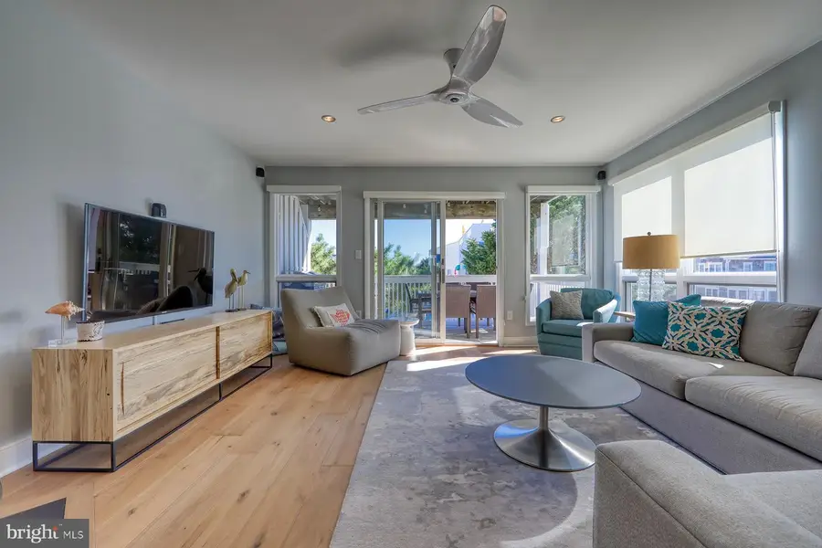 15 Clayton St #c, Dewey Beach, DE 19971 - #3