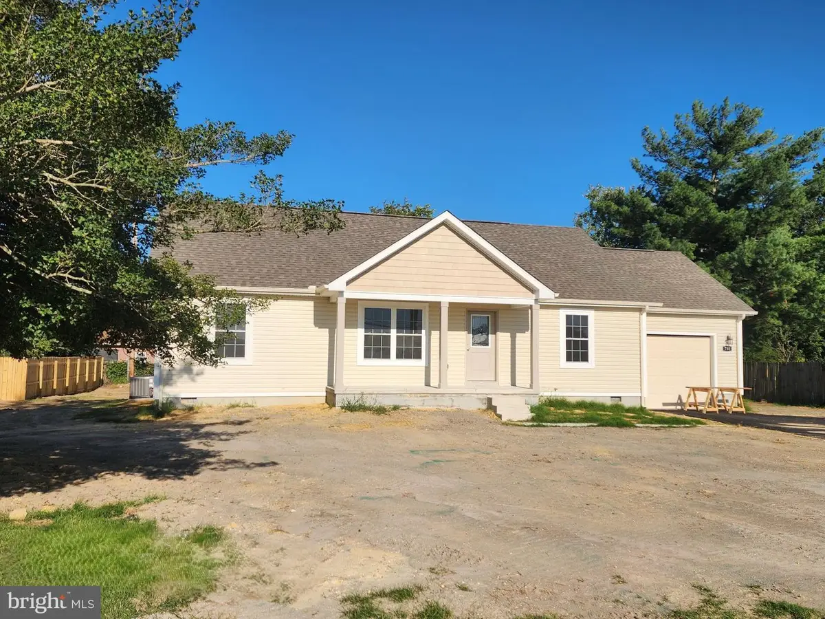 735 Atlanta Rd, Seaford, DE 19973 - #1