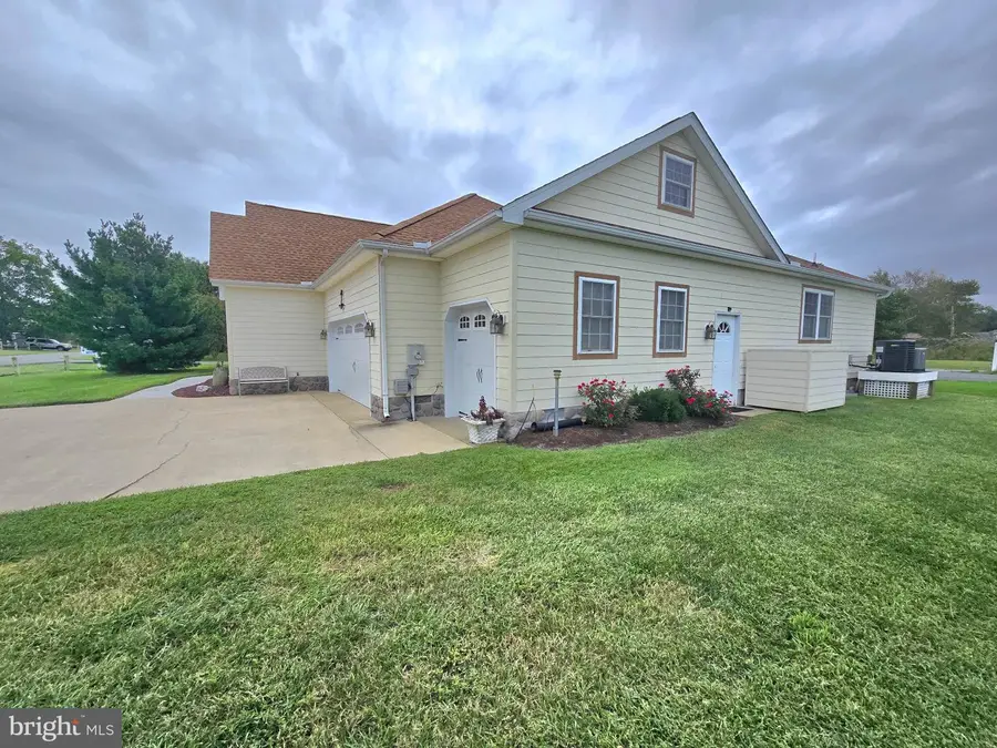 38269 Waterway Dr, Ocean View, DE 19970 - #3