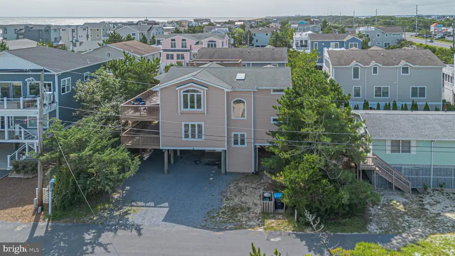 6 S 8th St, South Bethany, DE 19930 - #2