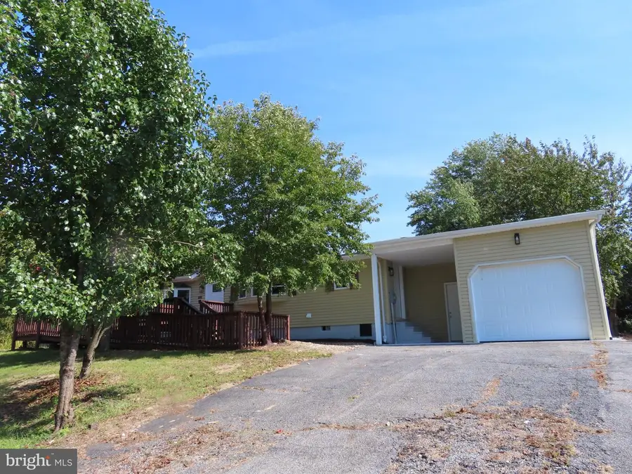 100 E Holly Dr, Lincoln, DE 19960 - #3