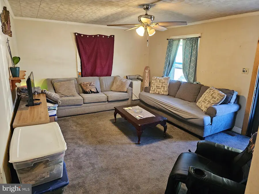 105 E 3rd St, Seaford, DE 19973 - #3