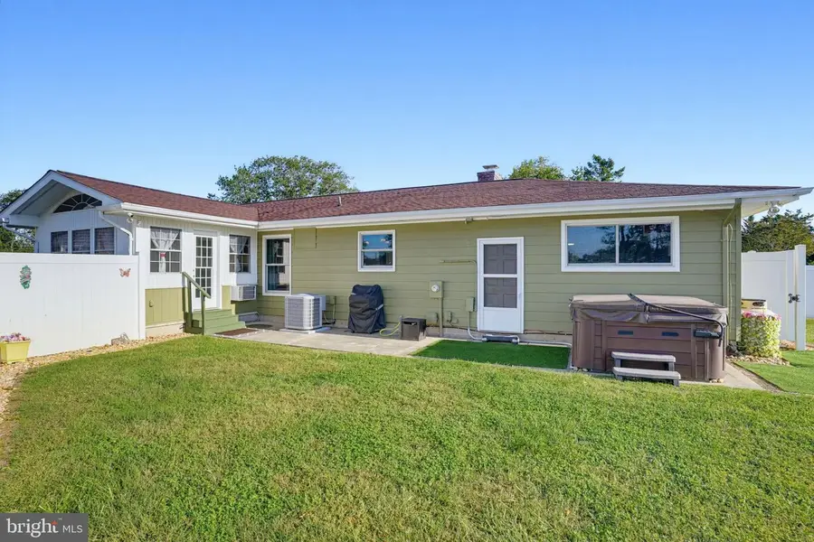 18204 Holly Ln, Lewes, DE 19958 - #2