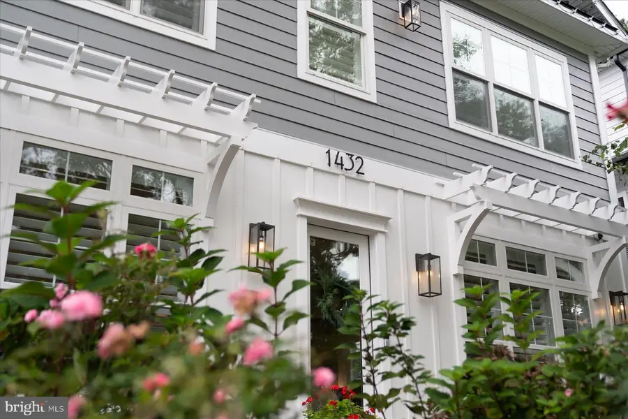 1432 W Bayard Ave, Dewey Beach, DE 19971 - #2
