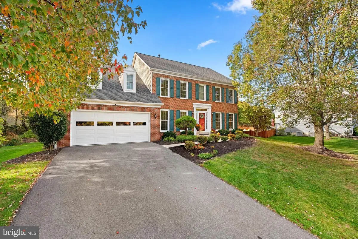 156 Longfellow Dr, Millersville, MD 21108 - Image #1