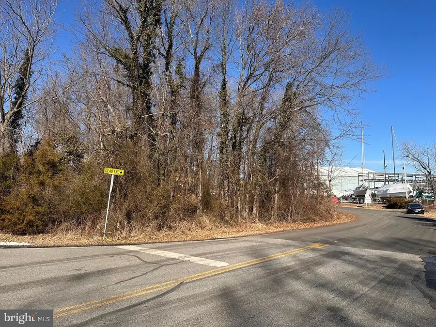 4846 Woods Wharf Rd, Shady Side, MD 20764 - Image #3