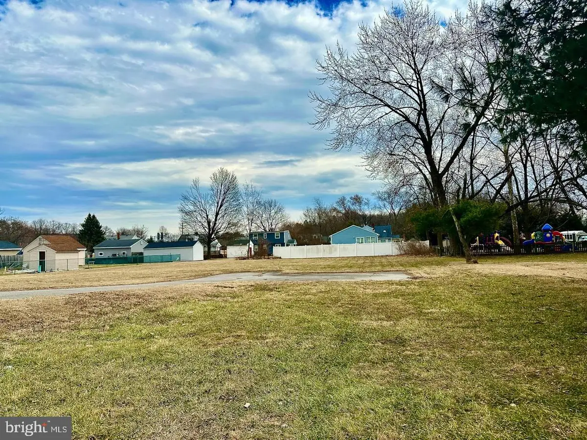 7685 Quarterfield Rd, Glen Burnie, MD 21061 - Image #1