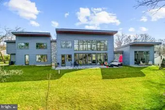 308 Cockey Dr, Pasadena, MD 21122 - Image #2