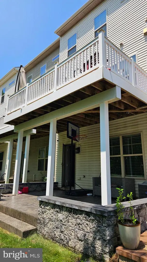 211 Tanner Ln, Glen Burnie, MD 21060 - Image #2