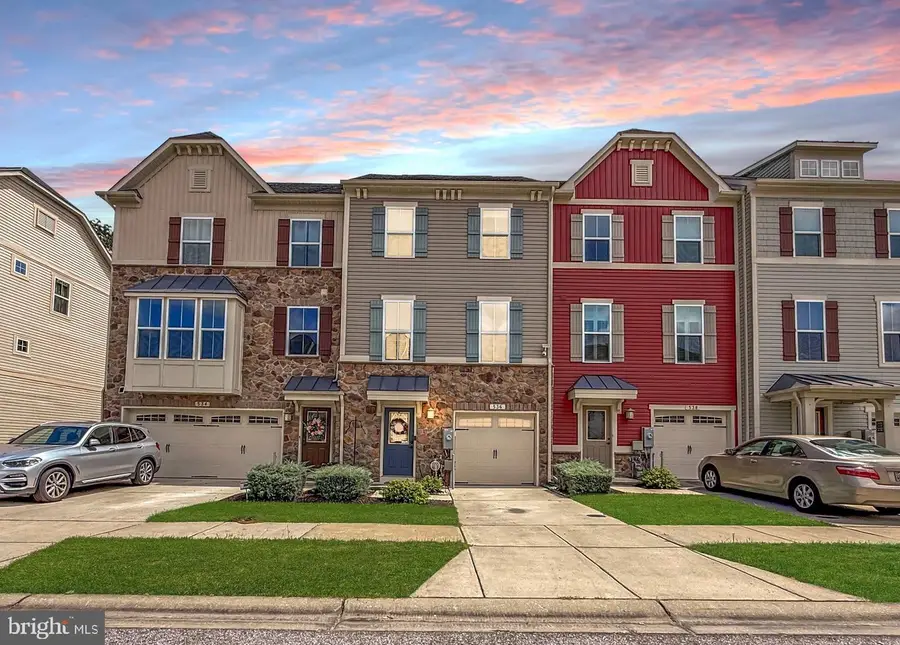 536 Willow Bend Dr, Glen Burnie, MD 21060 - Image #2