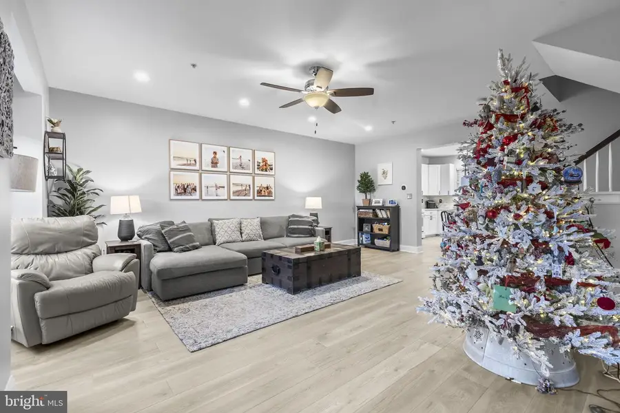 204 Braxton Way #204, Edgewater, MD 21037 - Image #3