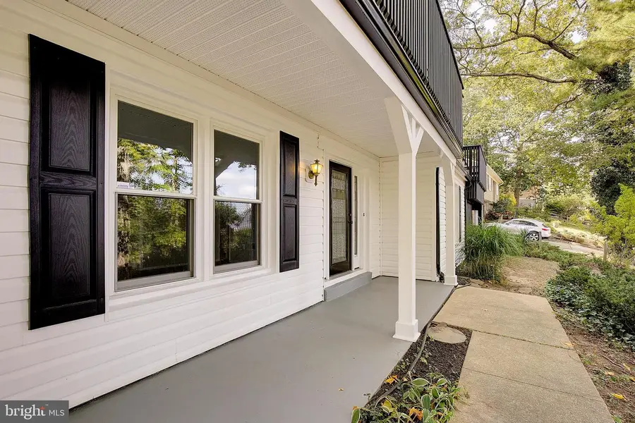 349 Arbutus Dr, Edgewater, MD 21037 - Image #2