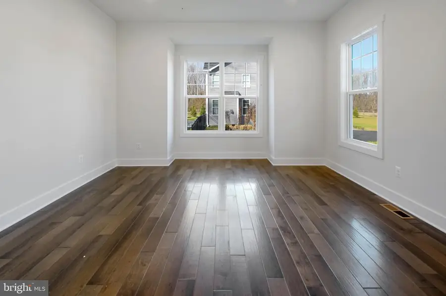 7405 Copper Lake Dr, Hanover, MD 21076 - Image #3