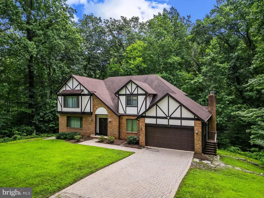 193 Southdown Rd, Edgewater, MD 21037 - #2