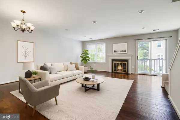 2241 Aberdeen Dr, CROFTON, MD 21114