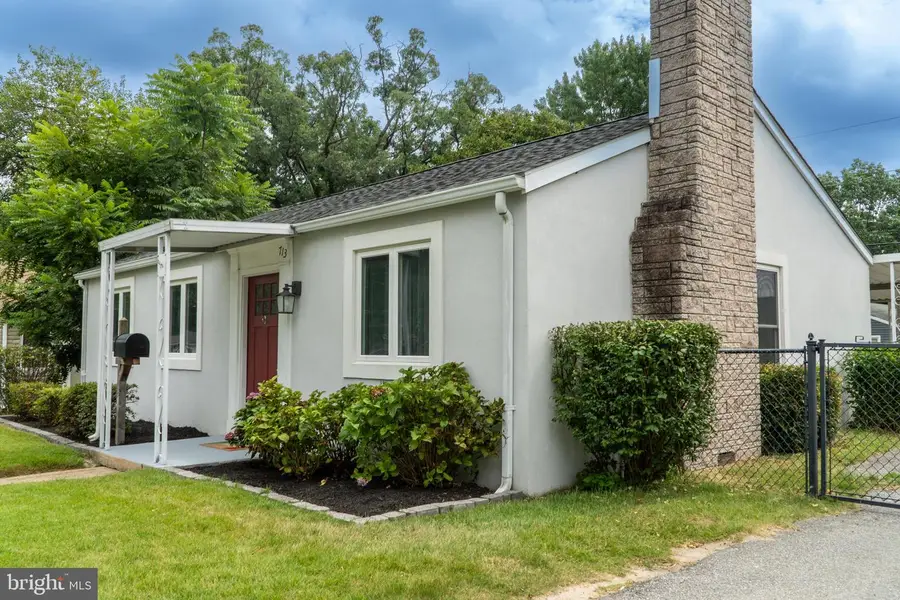 713 Cotter Rd, Glen Burnie, MD 21060 - Image #2