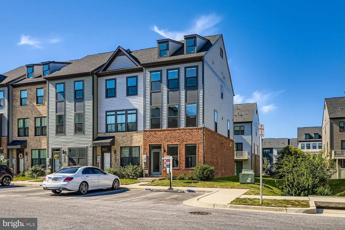 640 Chalcedony Ln, Glen Burnie, MD 21060 - Image #1