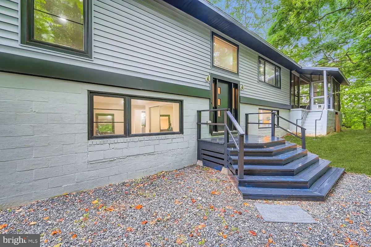 3203 Brezina Pl, Edgewater, MD 21037 - Image #1