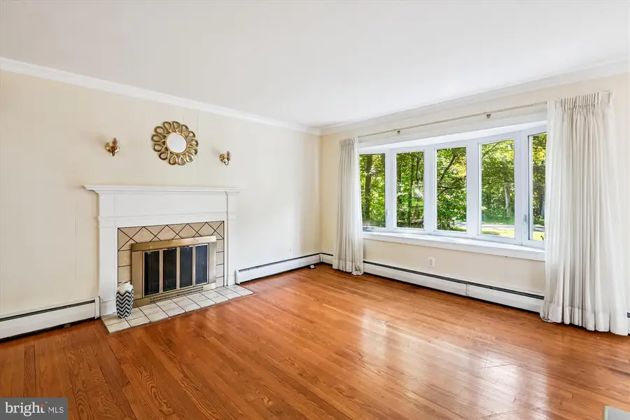 289 Hillsmere Dr, Annapolis, MD 21403 - Image #3