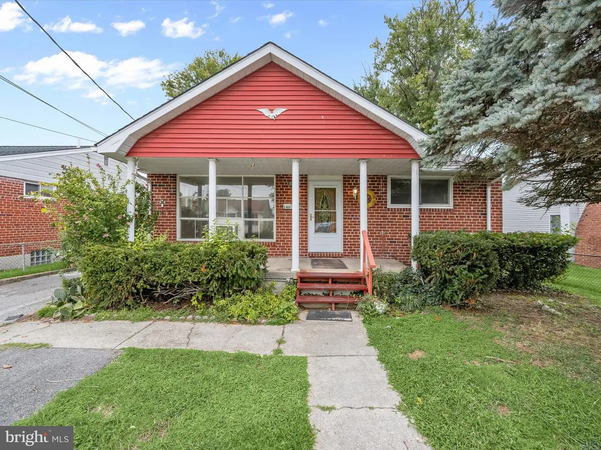 240 Wanda Rd, Pasadena, MD 21122 - Image #1