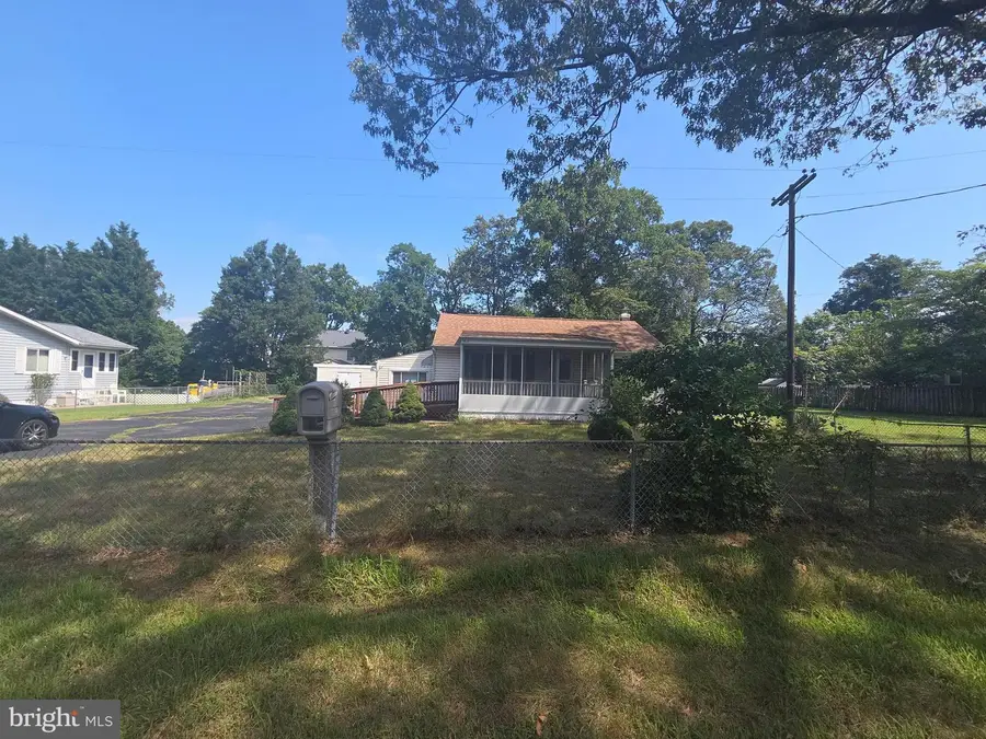 1814 Division Rd, Pasadena, MD 21122 - Image #3