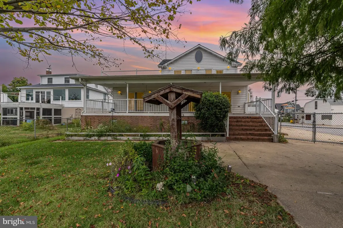 7862 Bodkin View Dr, Pasadena, MD 21122 - #1