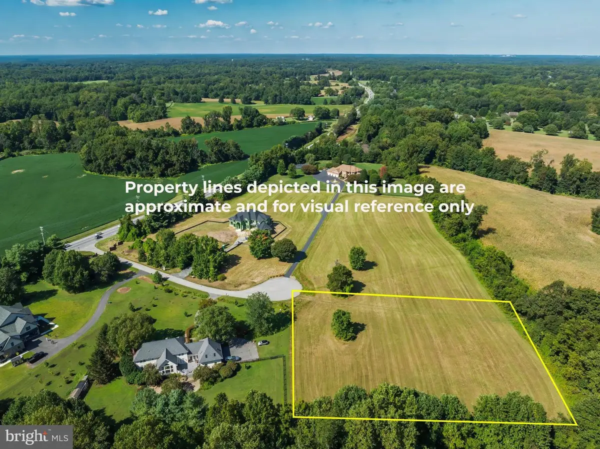 9 Solitude Ct, Lothian, MD 20711 - Image #1