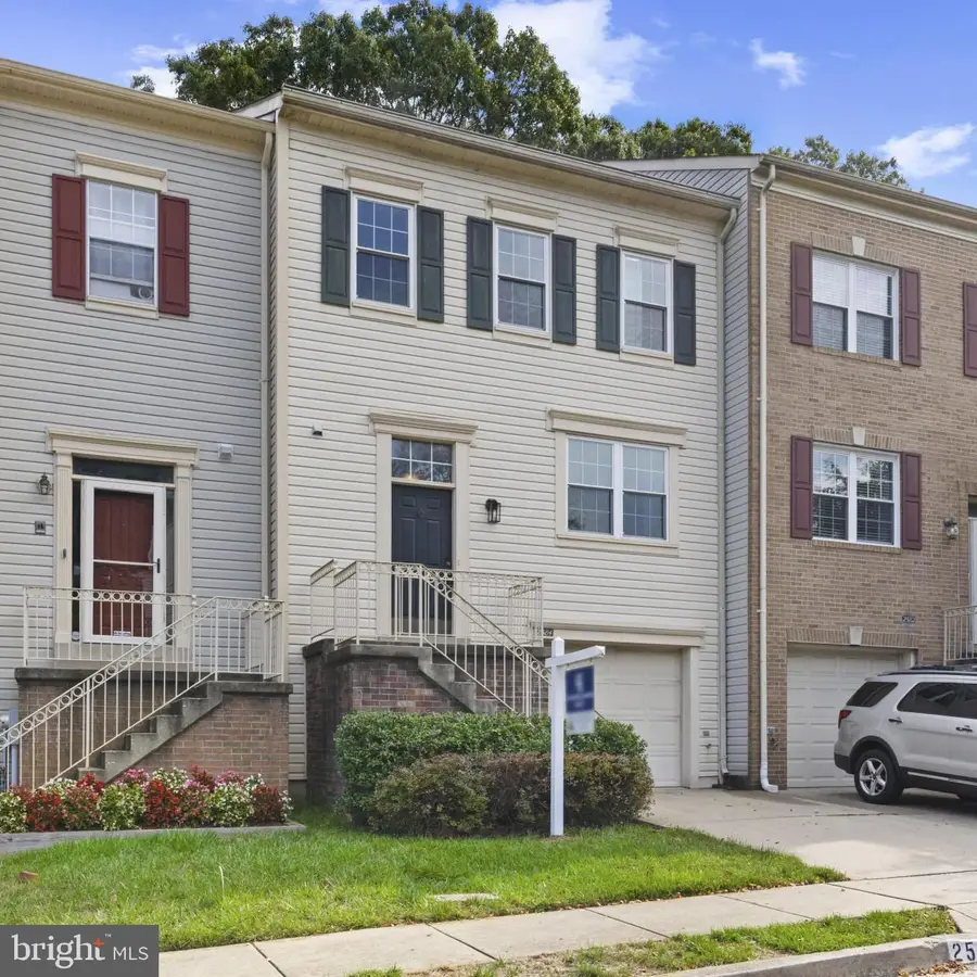 2584 Windy Oak Ct, Crofton, MD 21114 - Image #2
