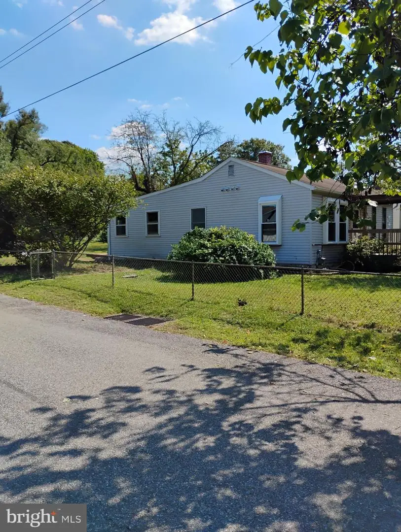 933 Andrews Road, Glen Burnie, MD 21060 - Image #2