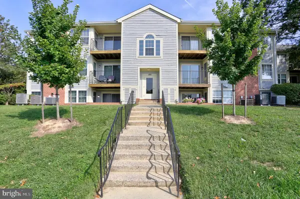 105 Water Fountain Way #203, GLEN BURNIE, MD 21060