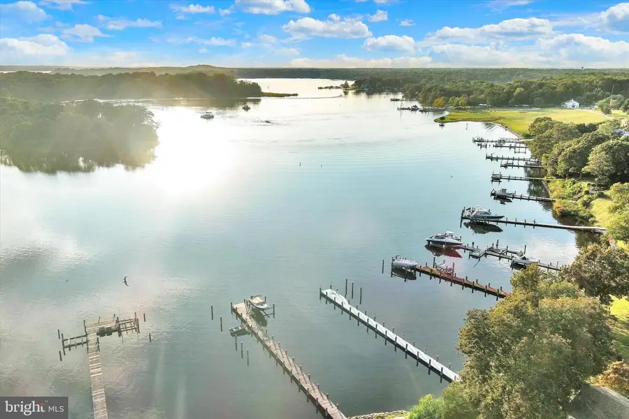 5169 Mountain Rd, Pasadena, MD 21122 - Image #2