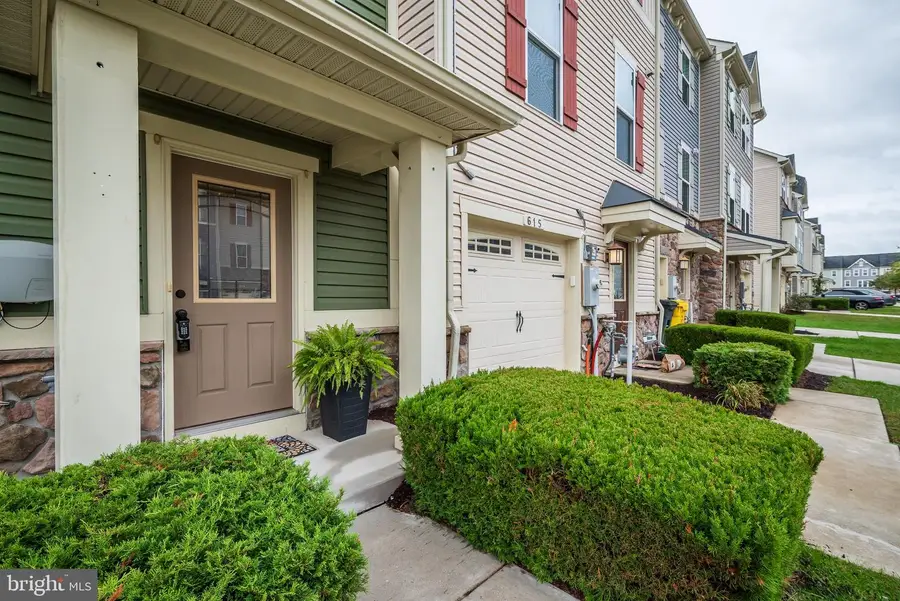 613 Foxwood Dr, Glen Burnie, MD 21060 - Image #3