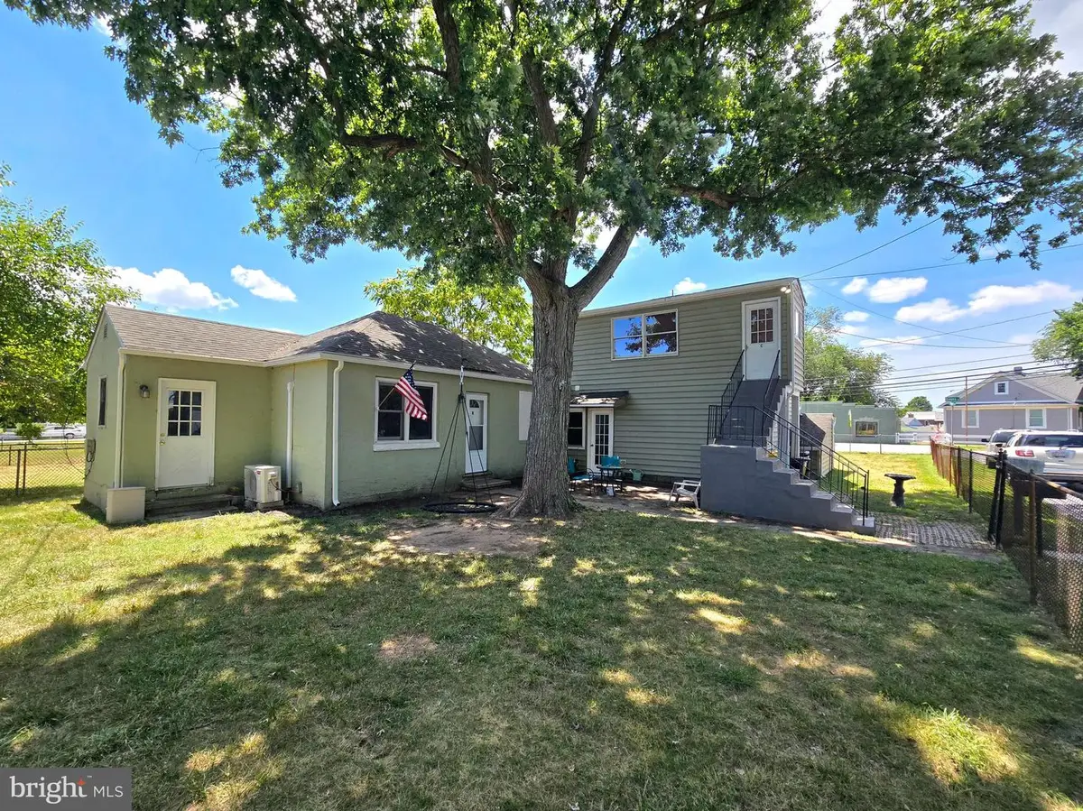 151 Riviera Dr, Pasadena, MD 21122 - Image #1